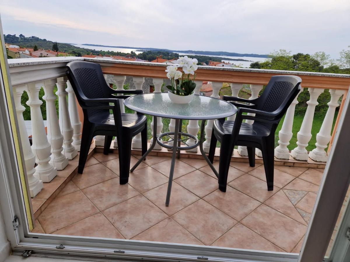 Apartment Vilic PUY Exterior foto