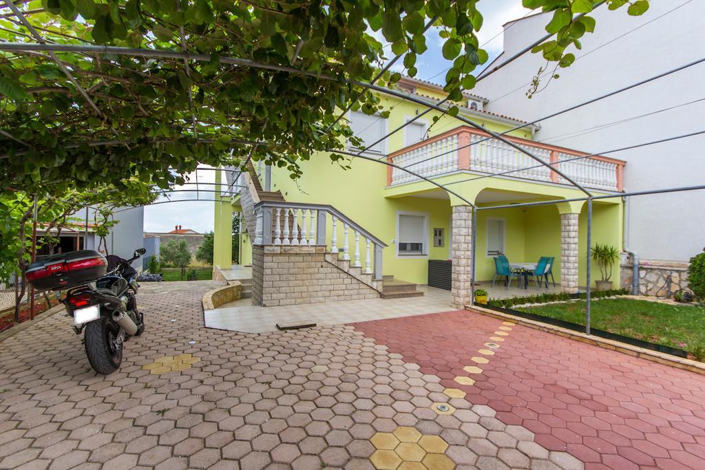 Apartment Vilic PUY Exterior foto
